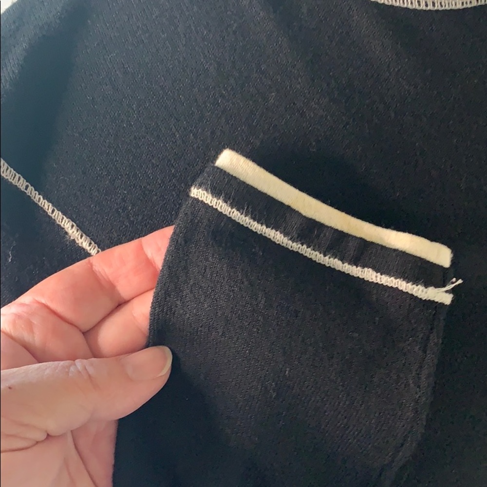 Black Etcetera Sweater Medium - image 2